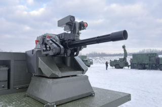 „Potwór z Tarnowa” i roje dronów. Rząd przygląda się przyszłości polskiej armii w Zielonce