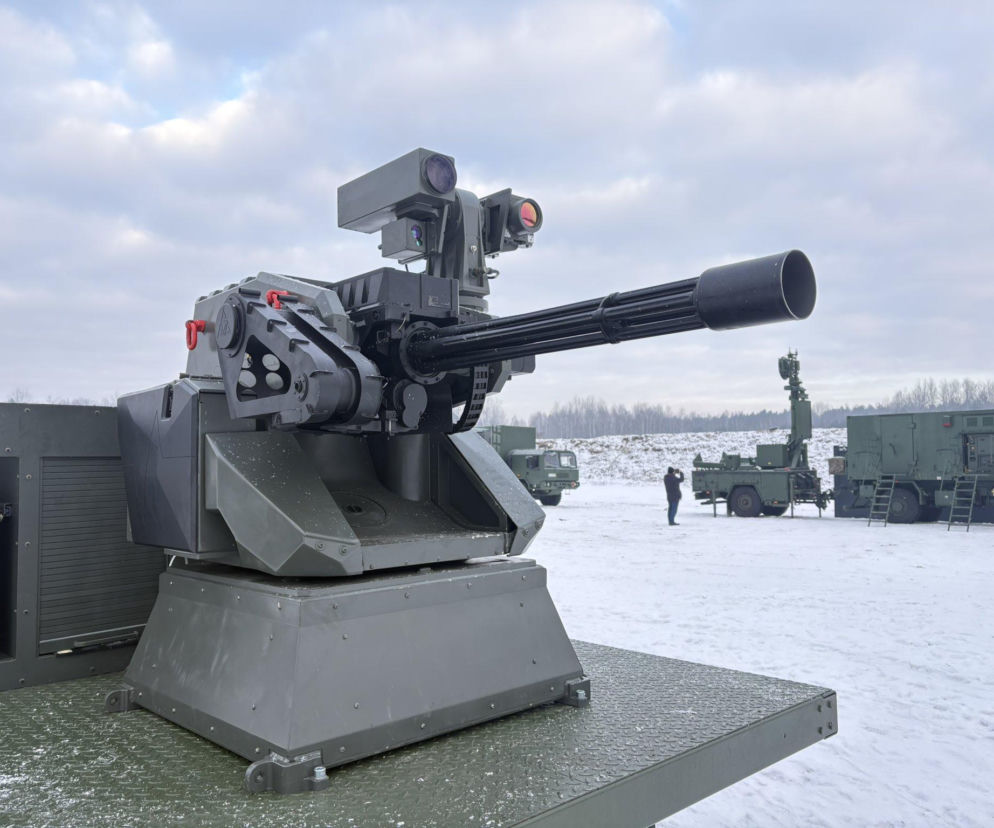 „Potwór z Tarnowa” i roje dronów. Rząd przygląda się przyszłości polskiej armii w Zielonce