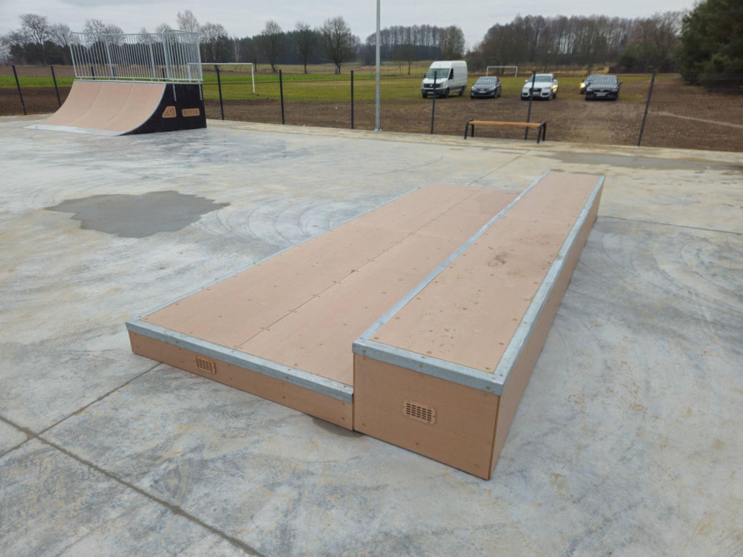 Skatepark w Sarnakach w powiecie łosickim