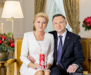 Pierwsza Dama nie powinna zarabia więcej niż 7000 zł