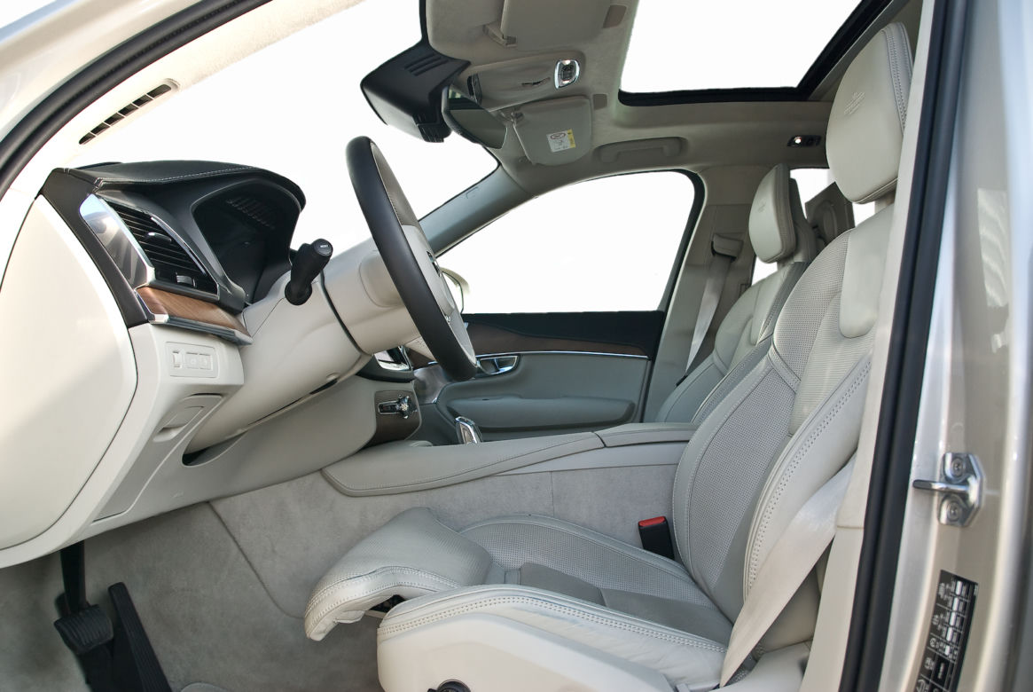 Volvo XC90 T8 Twin Engine AWD Excellence