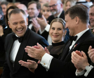 Miny Karola Nawrockiego i Radosława Sikorskiego hitem sieci! Niewiarygodne! [ZDJĘCIA]