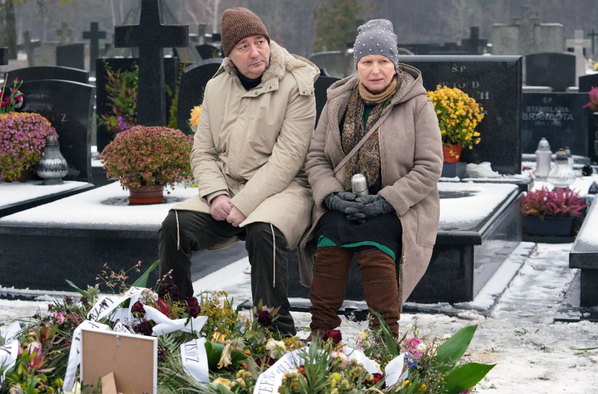 Barwy szczęścia, odc. 2630: Artur Chowański (Jacek Rozenek), Basia (Sławomira Łozińska)