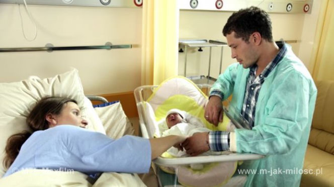 M jak MIŁOŚĆ. Małgosia Chodakowska (Joanna Koroniewska), Tomek (Andrzej Młynarczyk)