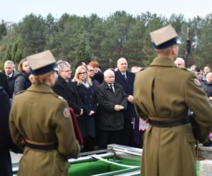 Pogrzeb posła Strzałkowskiego. Pojawił się Jarosław Kaczyński