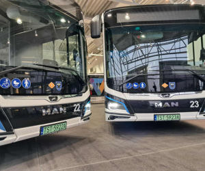 Pięć nowych autobusów elektrycznych trafia do komunikacji miejskiej w Starachowicach