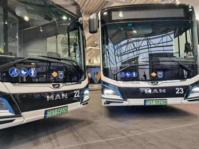 Pięć nowych autobusów elektrycznych trafia do komunikacji miejskiej w Starachowicach