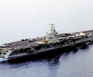 Kto ma lotniskowiec, ten ma prestiż. To kosztowny pokaz siły!