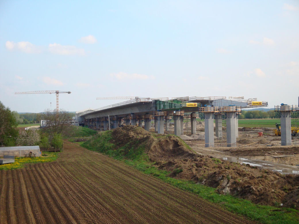 Most w Rozgartach pod Grudziądzem, 2010 w budowie