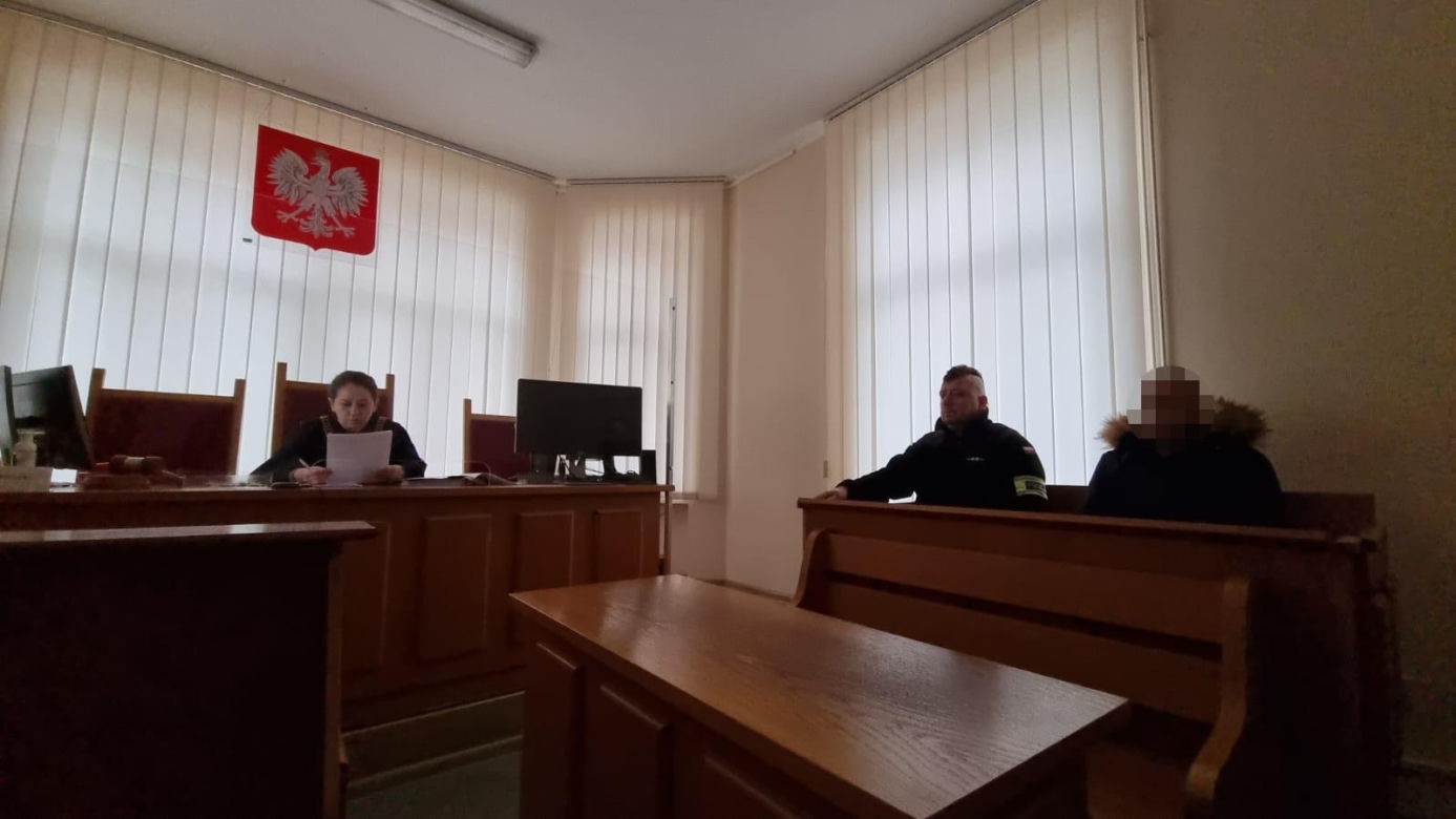 Ojczym wykąpał 8-latka we wrzątku