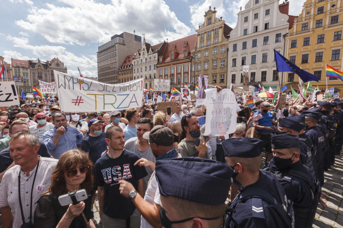 Policja chce donieść na Dudę?