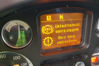 Uciekał przed ITD, bo bał się konsekwencji. Kierowca ciężarówki jechał na magnesie