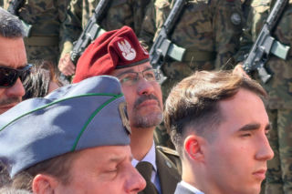 Michael Ollis patronem Centrum Kultury w Olesznie. Ocalił życie Polakowi. Na uroczystości był prezydent Nawrocki