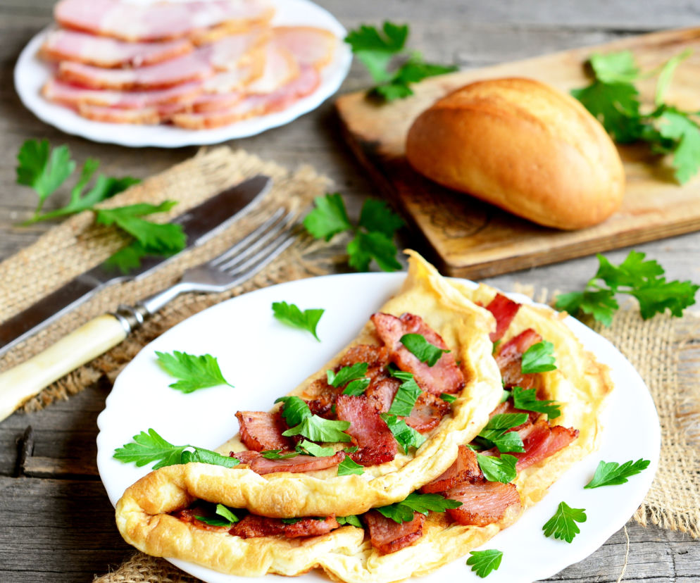 Wytrawny omlet - przepis na śniadanie
