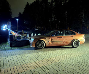 Uciekał przed policją i wjechał na cmentarz