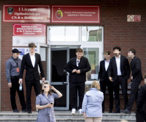 Oskar Pietuszewski zdaje maturę