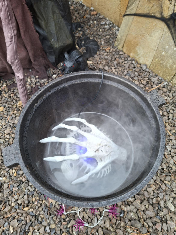 Oto najbardziej halloweenowy dom w Świętokrzyskiem!