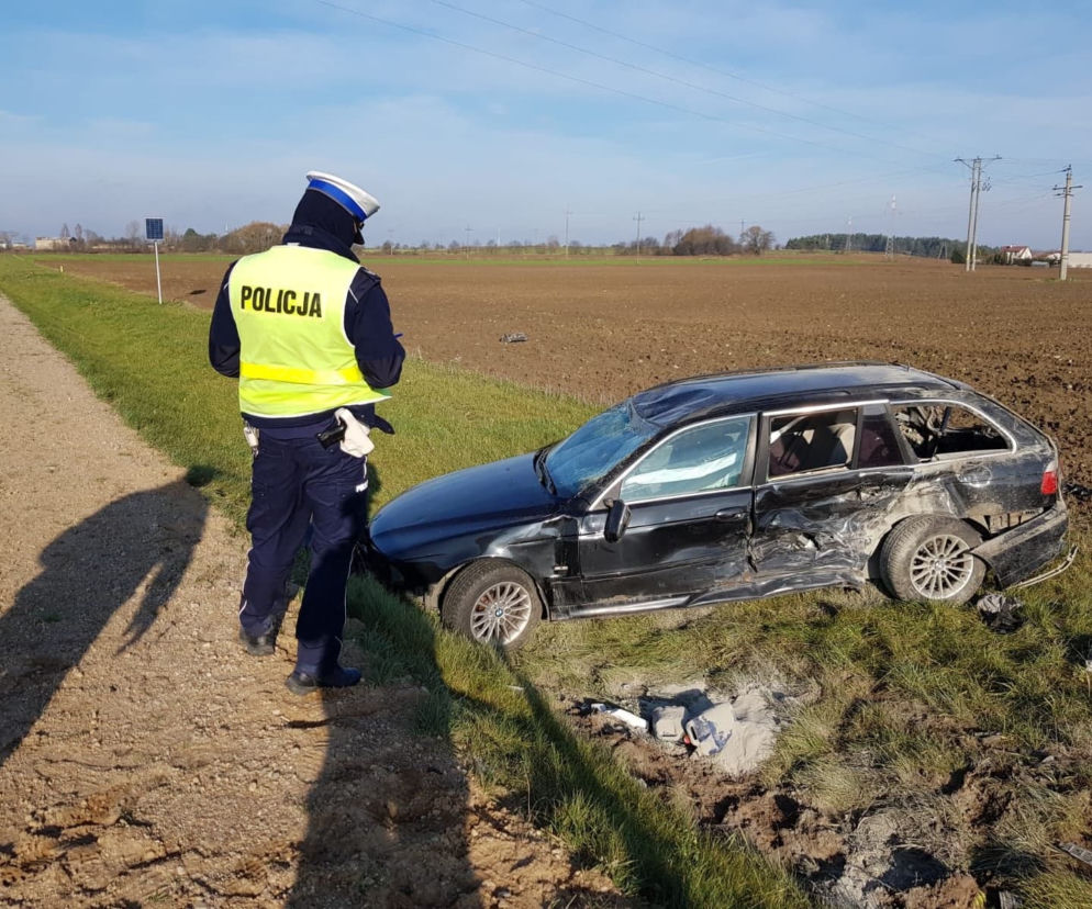Dąbrowa Białostocka. Wypadek na obwodnicy. Kierowca BMW trafił do szpitala