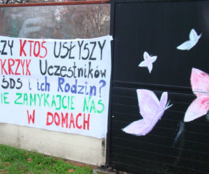 Rozpaczliwy apel opiekunów niepełnosprawnych