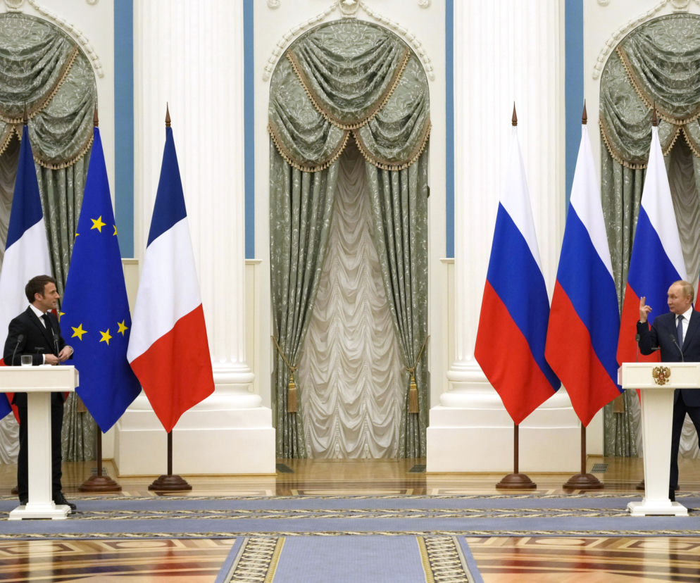 Emmanuel Macron, Vladimir Putin 