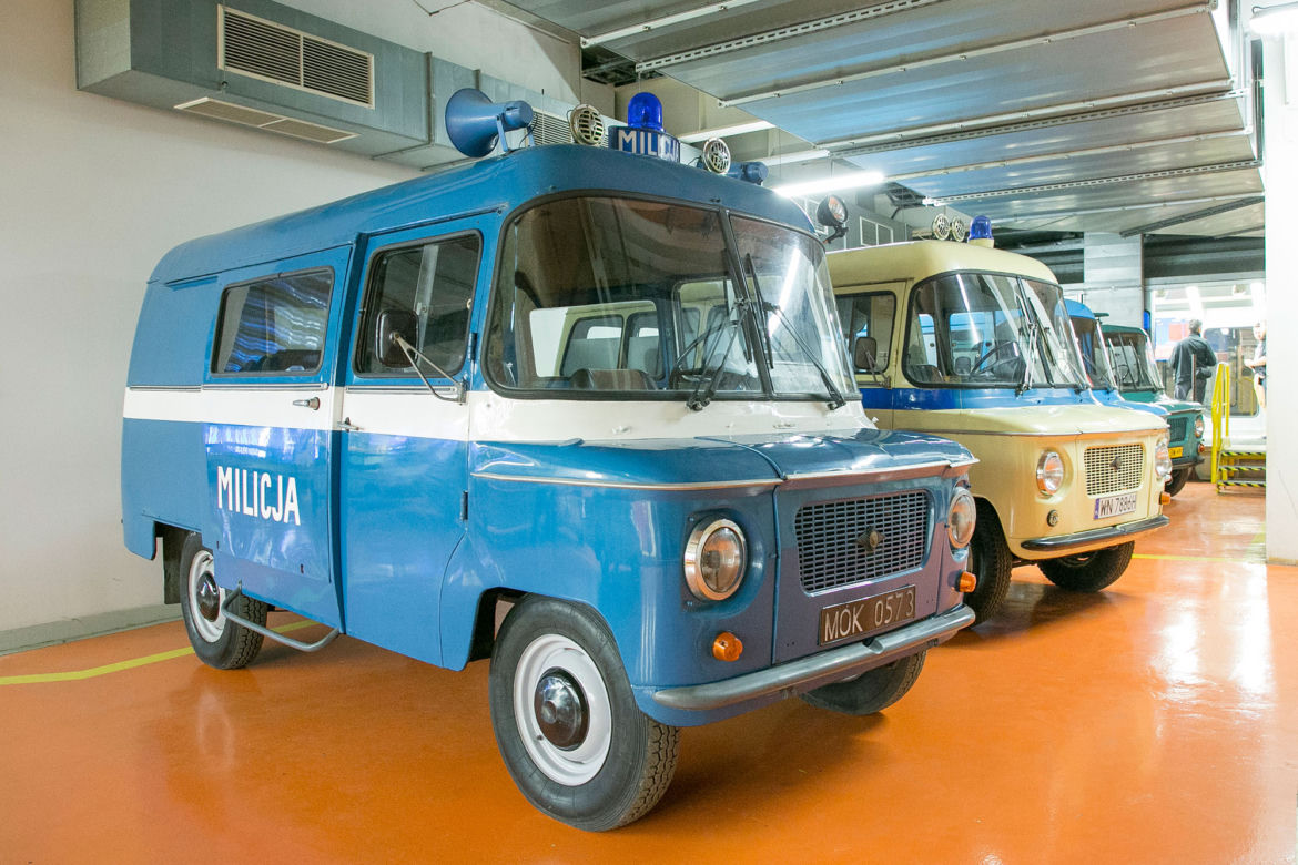Otwarcie muzeum motoryzacji w fabryce FSO w Warszawie