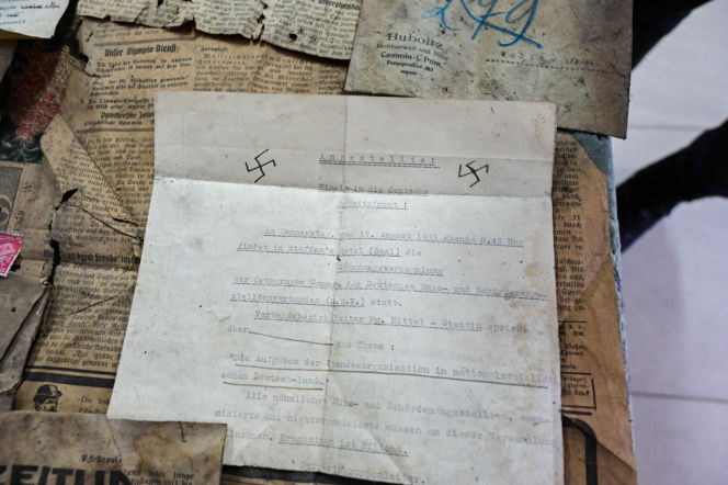 Dokumenty przeleżały na strychu prawie 100 lat