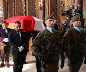 Ból, rozpacz, łzy. Poruszające sceny na pogrzebie Łukasza Litewki