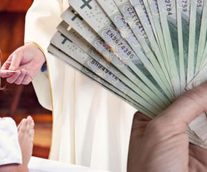 W tym roku gotówka dominuje wśród prezentów komunijnych. Biżuteria jest na drugim miejscu