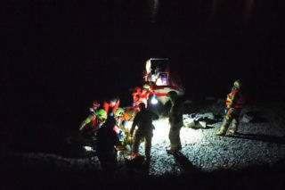 Strażacy uratowali mężczyznę tonącego w jeziorze