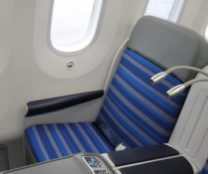 Polski DREAMLINER - WNĘTRZE. ZOBACZ wnętrze Boeinga 787 LOT-u