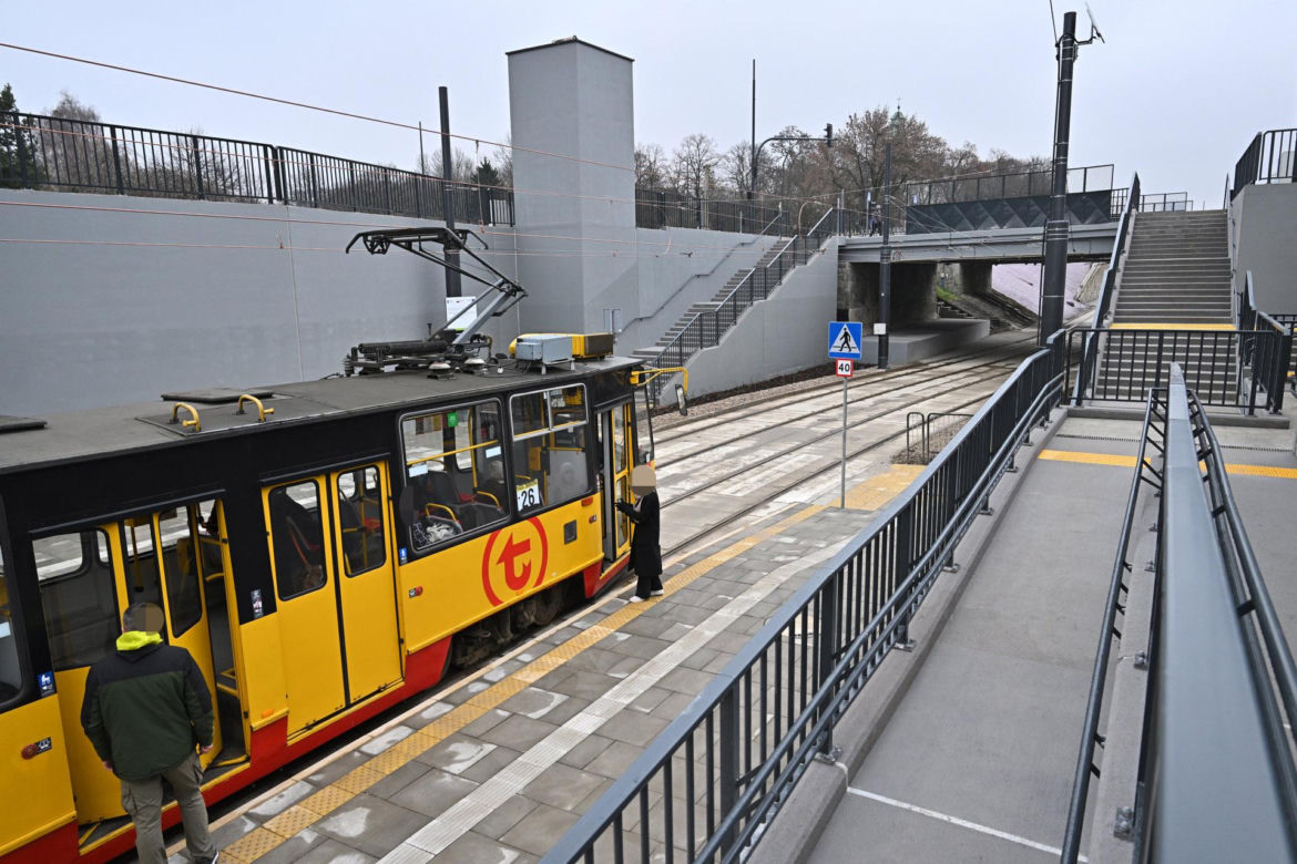 Tramwaj wozi już na Wolę. Torowisko na Kasprzaka otwarte