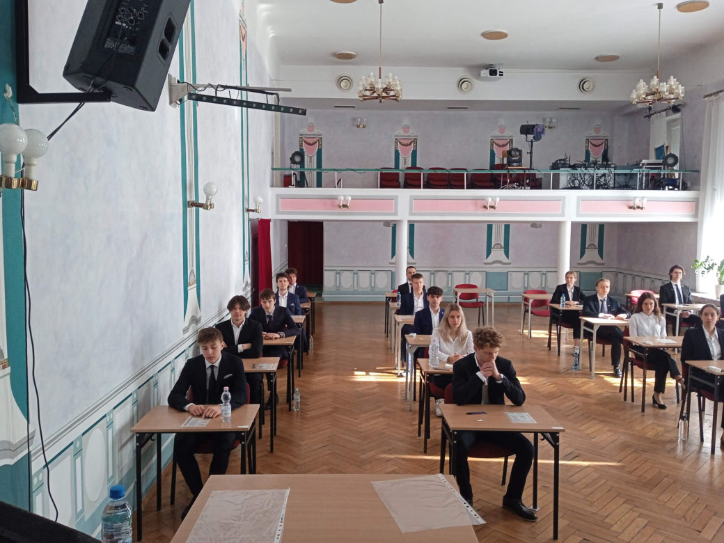 Matura 2023 z języka polskiego w II LO w Poznaniu