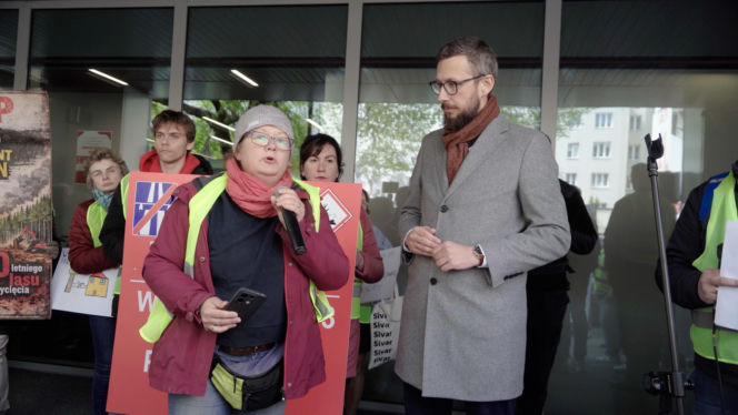 Dramat setek rodzin pod Warszawą! Nowa autostrada zburzy ich domy?! „Żyjemy na bombie”