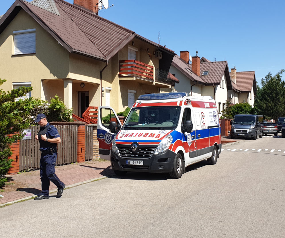 Desperat zabarykadował się w domu