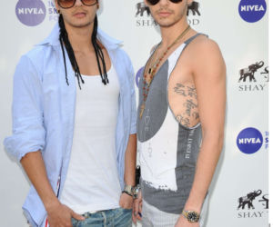Tom Kaulitz i Bill Kaulitz w 2011