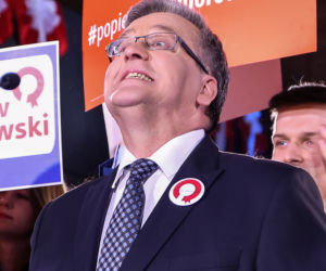TĄ KARTKĄ RATOWAŁ SIĘ PO PORAŻCE