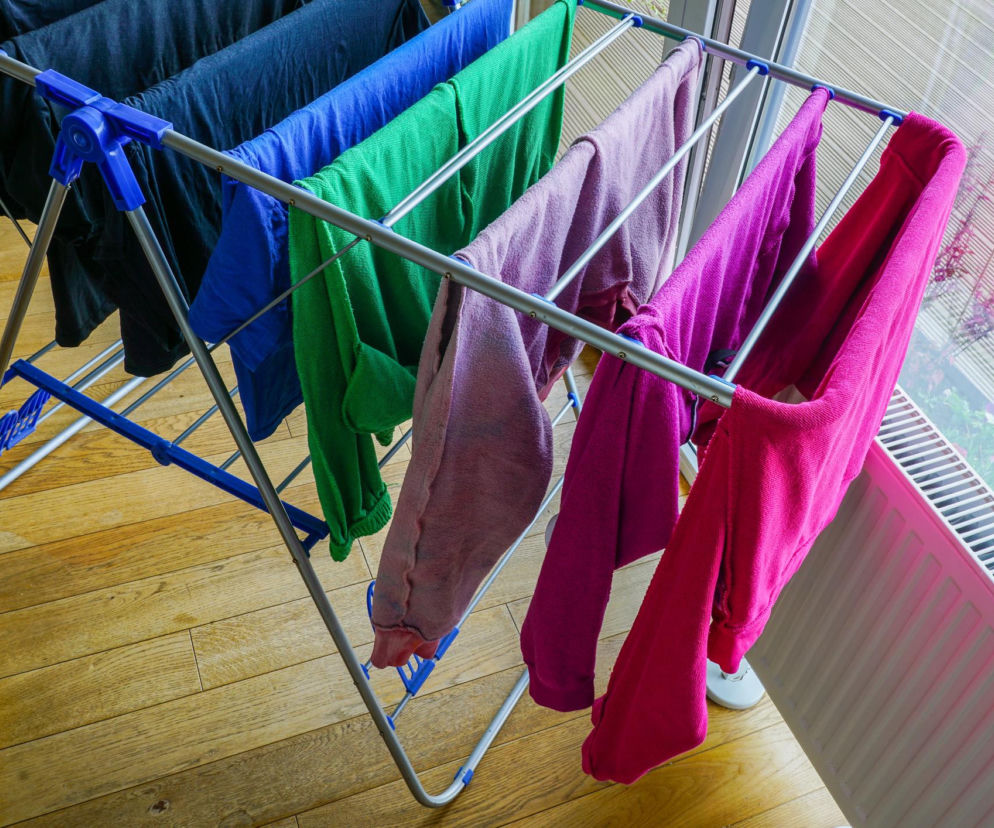 Suszy się przez kilka dni, a potem i tak brzydko pachnie? 