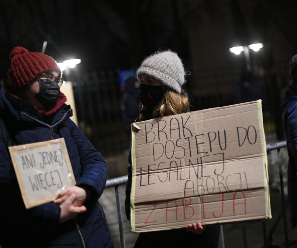 Protest pod TK po śmierci Agnieszki