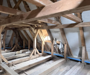 Dwór Czarne w Jeleniej Górze