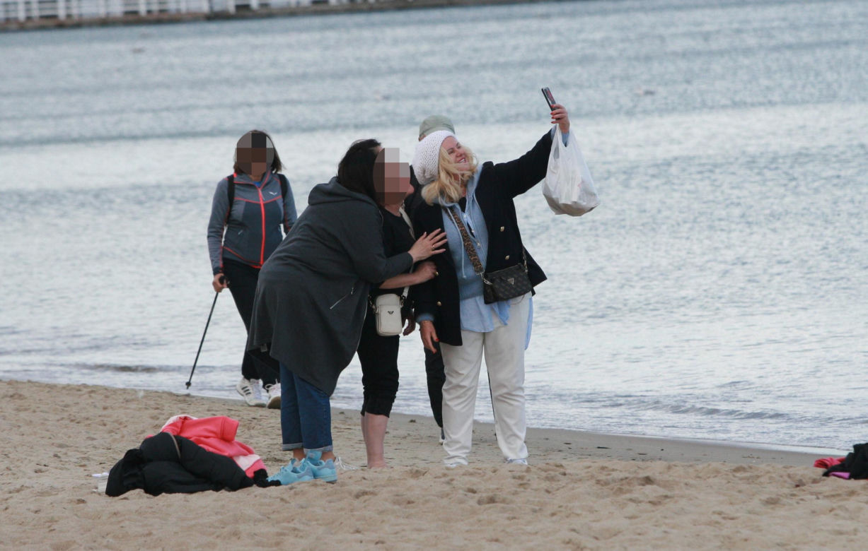 Morsy dorwały Joannę Kurowską na plaży