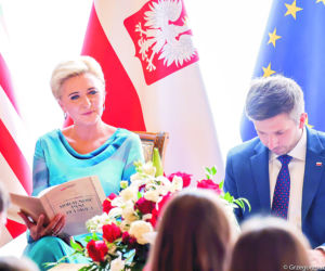 Pogoda zagoniła prezydenta do szkoły