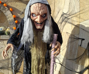 Oto najbardziej halloweenowy dom w Świętokrzyskiem!