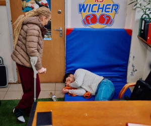 Eliza znów wpada w ramiona Bartka.