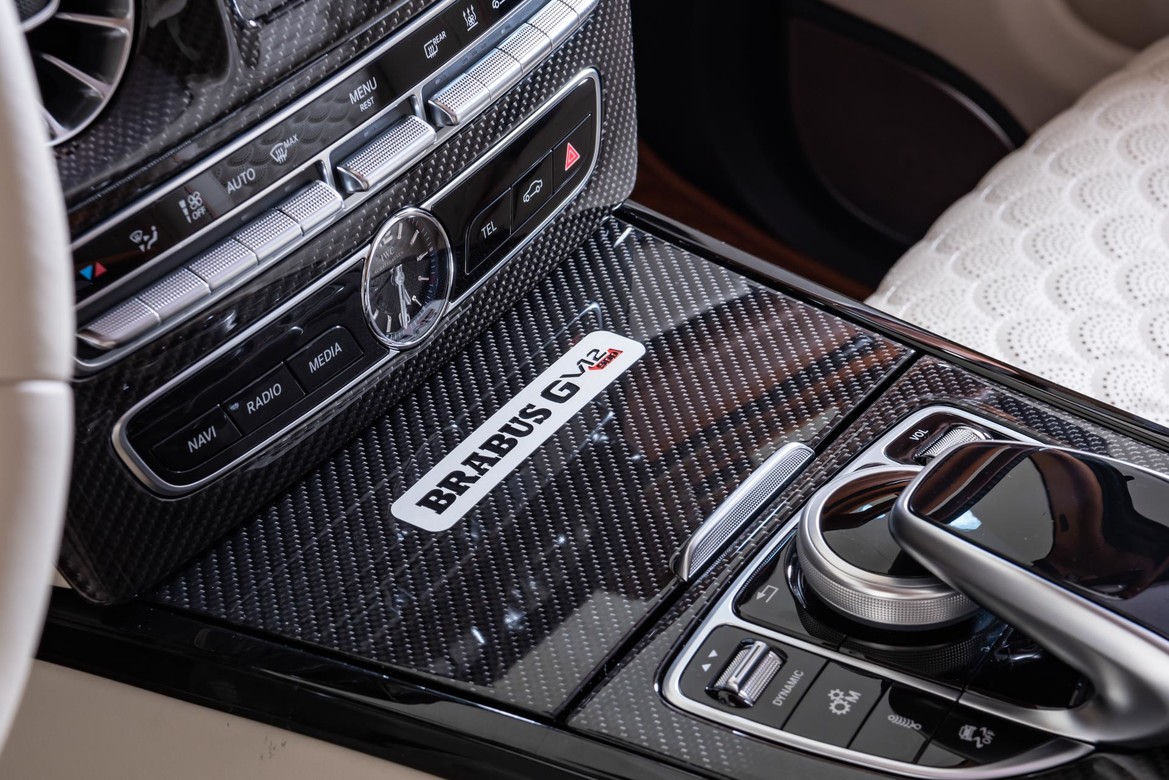 Brabus G V12 900