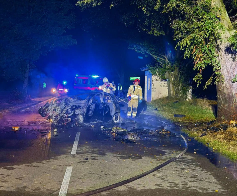 Tragedia w powiecie łukowskim, kierowca zginął w płomieniach