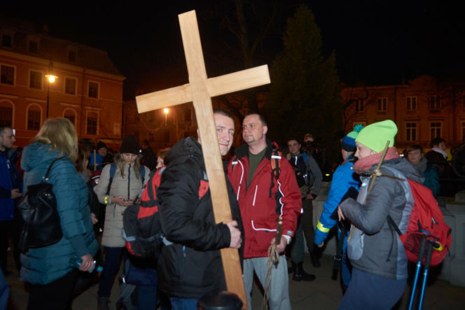 Ekstremalna Droga Krzyżowa organizowana jest w całej Polsce
