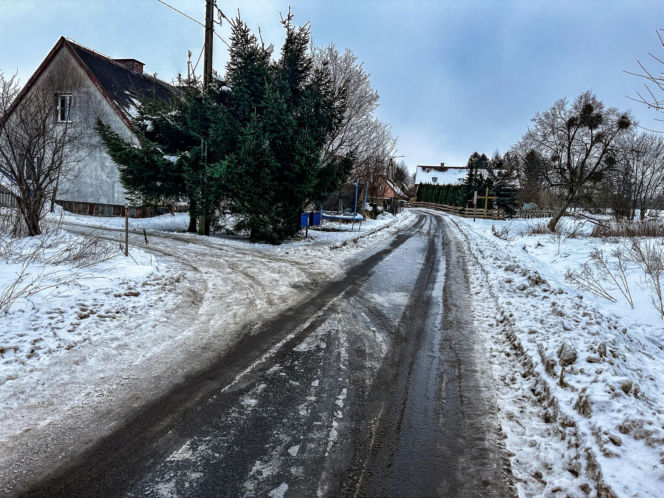 Ogolił ją na łyso, bił po głowie, upadła. Marina już się nie podniosła