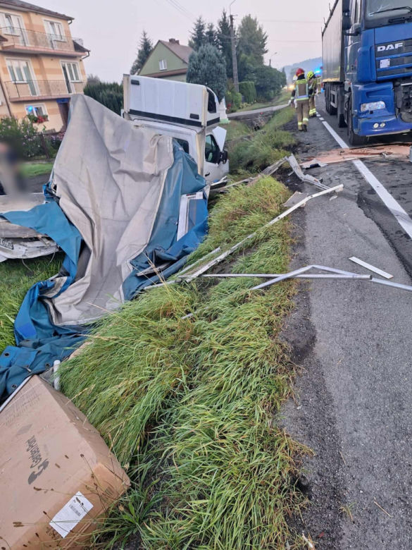Wypadek w miejscowości Uszew na DK 75