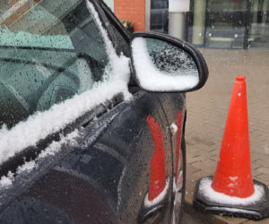 Śnieżyca nad Warszawą. Kiedy przestanie padać?