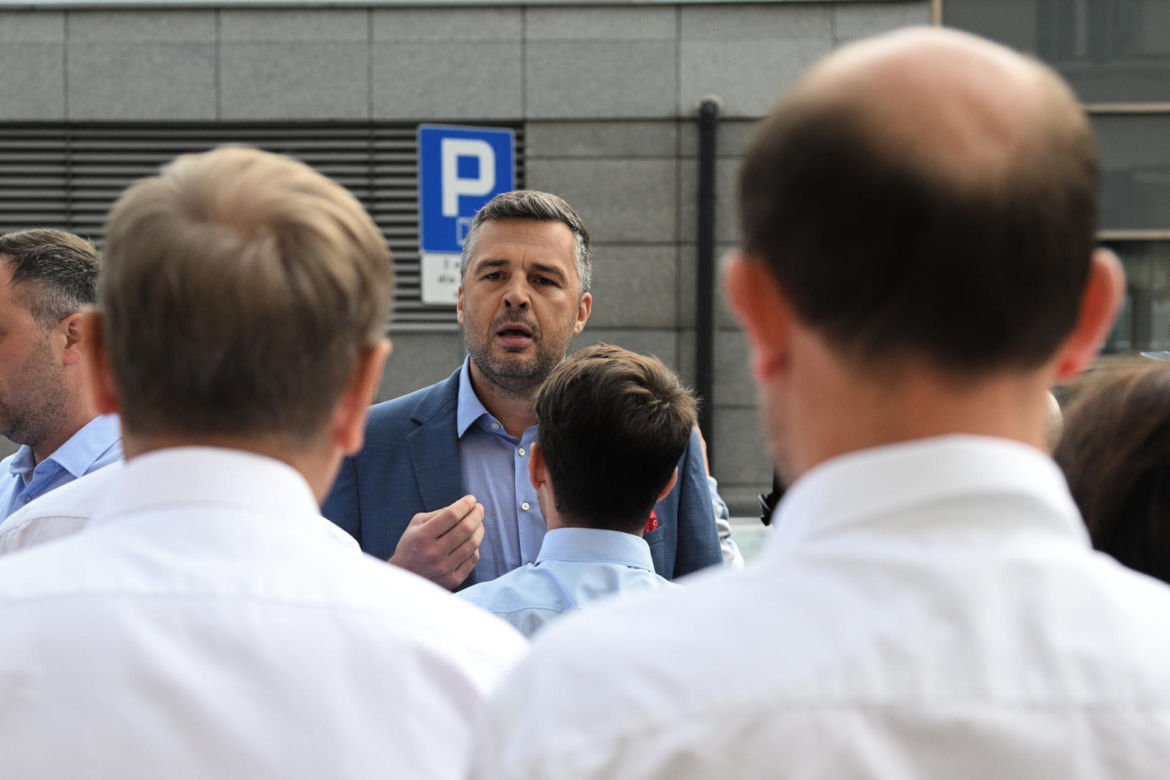 Atak polityków KO na Michała Rachonia